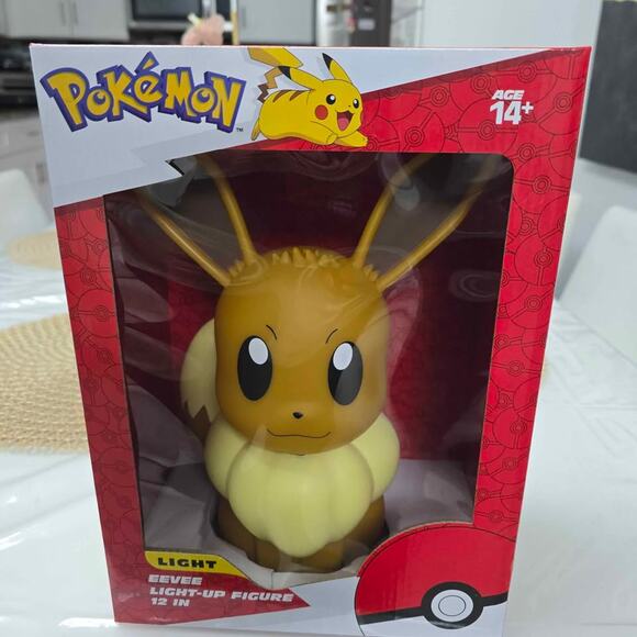 12" Pokemon Eevee ⭐️Night Light⭐️ LED Figure With Remote - Picture 2 of 4